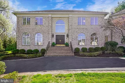 8013 Greenwich Woods Drive, McLean, VA 22102 - Photo 3