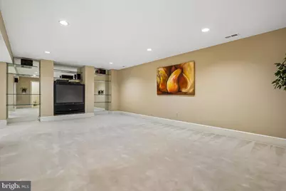 8013 Greenwich Woods Drive, McLean, VA 22102 - Photo 91