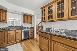 7808 Bellwether Ct, Lorton, VA 22079 - Photo 5