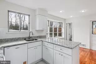 5401 Southampton Dr, Springfield, VA 22151 - Photo 15