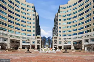 11860 S Lakes Ct, Reston, VA 20191 - Photo 65