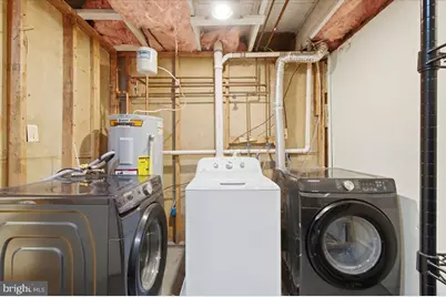 14187 Royal Oak Lane, Centreville, VA 20120 - Photo 17