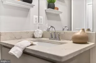 2975 Winter Jack Ln, Merrifield, VA 22116 - Photo 9