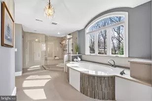 3527 Valeview Dr, Oakton, VA 22124 - Photo 65