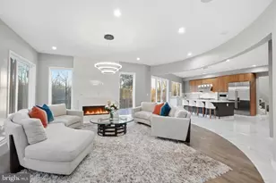 2368 Hunter Mill Rd, Vienna, VA 22181 - Photo 17