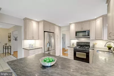 7627 Luton Place, Alexandria, VA 22315 - Photo 17