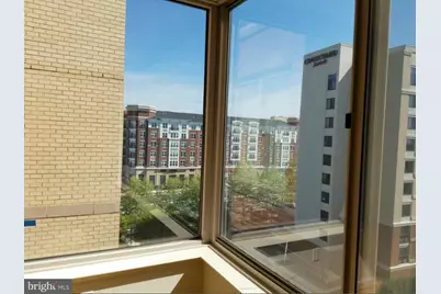 2726 Gallows Road #814, Vienna, VA 22180 - Photo 3