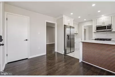 6815 Rolling Road, Springfield, VA 22152 - Photo 21