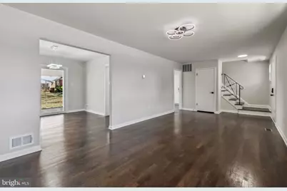 6815 Rolling Road, Springfield, VA 22152 - Photo 25