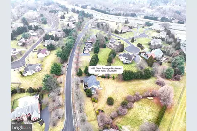1096 Great Passage Boulevard, Great Falls, VA 22066 - Photo 81