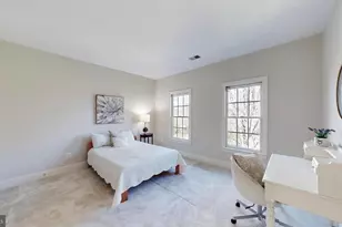 1096 Great Passage Blvd, Great Falls, VA 22066 - Photo 49