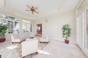 1096 Great Passage Blvd, Great Falls, VA 22066 - Photo 9