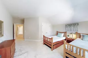 1096 Great Passage Blvd, Great Falls, VA 22066 - Photo 47