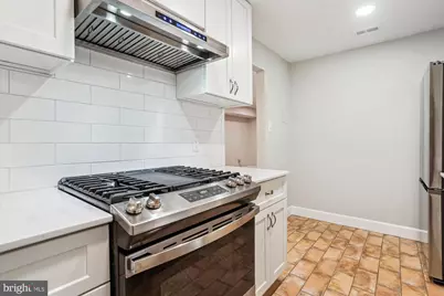 214 Park Terrace Court SE #88, Vienna, VA 22180 - Photo 5