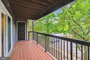 214 Park Terrace Ct SE, Vienna, VA 22180 - Photo 33