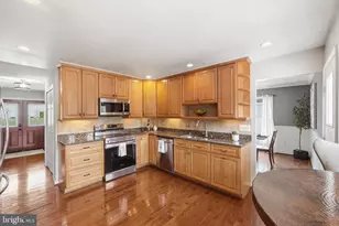 7316 Lightship Ct, Burke, VA 22015 - Photo 15