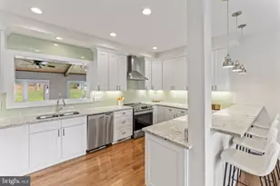 6322 Beachway Dr, Falls Church, VA 22044 - Photo 11