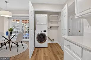 2790 Mansway Dr, Herndon, VA 20171 - Photo 13