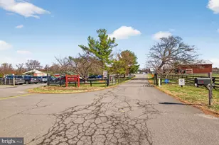 2790 Mansway Dr, Herndon, VA 20171 - Photo 55