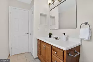 2790 Mansway Dr, Herndon, VA 20171 - Photo 27