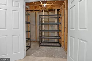 2790 Mansway Dr, Herndon, VA 20171 - Photo 45