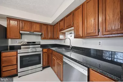 5831 Rock Forest Court, Centreville, VA 20121 - Photo 7