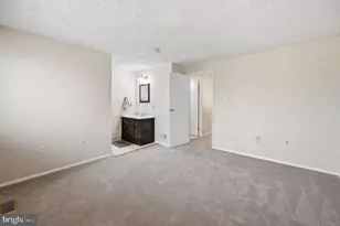 5831 Rock Forest Ct, Centreville, VA 20121 - Photo 15