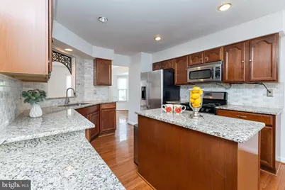 6751 Jenny Leigh Court, Centreville, VA 20121 - Photo 11