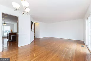 6751 Jenny Leigh Ct, Centreville, VA 20121 - Photo 7