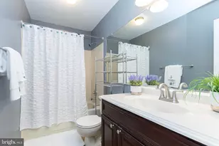 6751 Jenny Leigh Ct, Centreville, VA 20121 - Photo 17