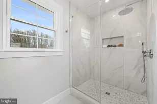 437 Glyndon St NE, Vienna, VA 22180 - Photo 45