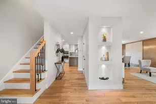 437 Glyndon St NE, Vienna, VA 22180 - Photo 5