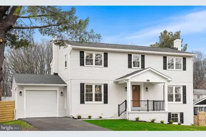 437 Glyndon Street NE, Vienna, VA 22180 - Photo 1