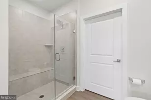 12850 Mosaic Pk Wy, Herndon, VA 20171 - Photo 23