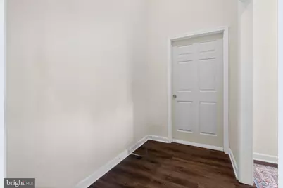 1146 Walker Road #G&H, Great Falls, VA 22066 - Photo 13