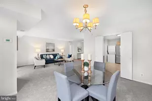 8370 Greensboro Dr, McLean, VA 22102 - Photo 9