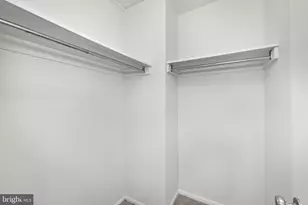 8370 Greensboro Dr, McLean, VA 22102 - Photo 17