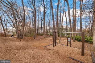 8370 Greensboro Dr, McLean, VA 22102 - Photo 45