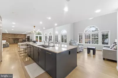 7327 Westerly Lane, McLean, VA 22101 - Photo 3