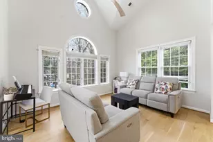 7327 Westerly Ln, McLean, VA 22101 - Photo 7