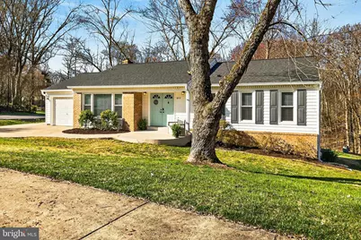 8010 Rockwood Court, Springfield, VA 22153 - Photo 3