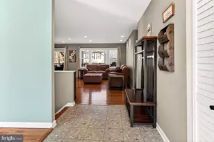 8010 Rockwood Ct, Springfield, VA 22153 - Photo 5