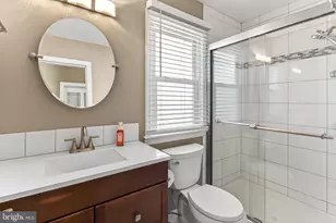 8010 Rockwood Ct, Springfield, VA 22153 - Photo 21