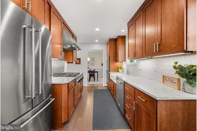 6703 Norview Court, Springfield, VA 22152 - Photo 11