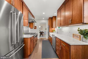 6703 Norview Ct, Springfield, VA 22152 - Photo 11