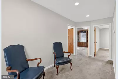 1311 Vincent Place #19, McLean, VA 22101 - Photo 5