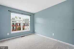 8102 Dove Cottage Ct, Lorton, VA 22079 - Photo 25