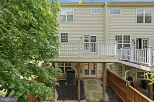 8102 Dove Cottage Ct, Lorton, VA 22079 - Photo 43