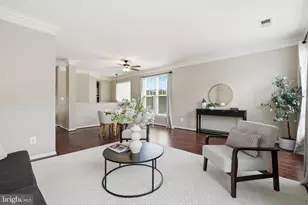 8102 Dove Cottage Ct, Lorton, VA 22079 - Photo 17
