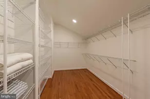 5078 Twinbrook Run Dr, Fairfax, VA 22032 - Photo 27